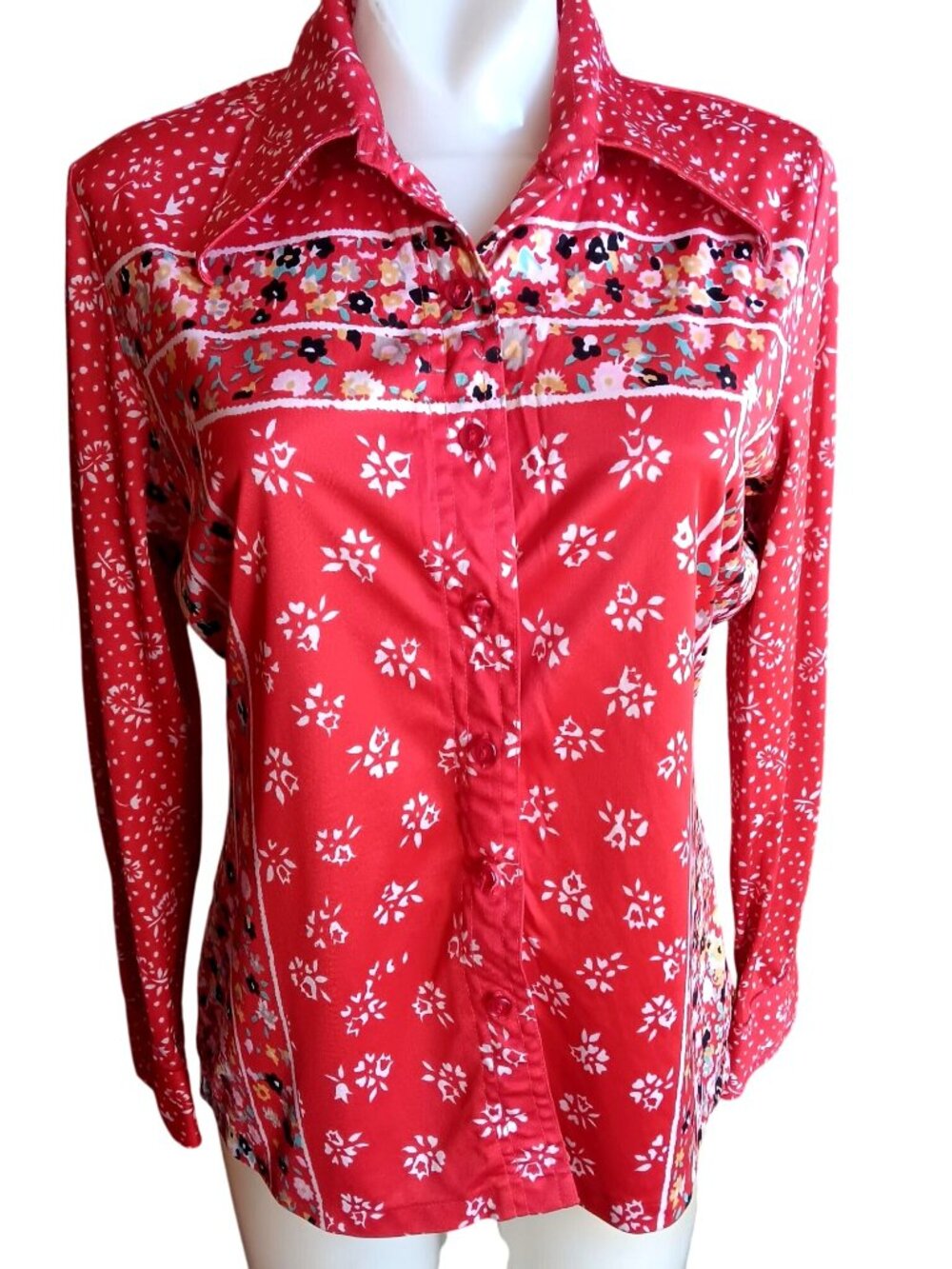 True Vintage Boho Top 13/14 Large Groovy Red Floral Tami Button-Up 1970's Hippy